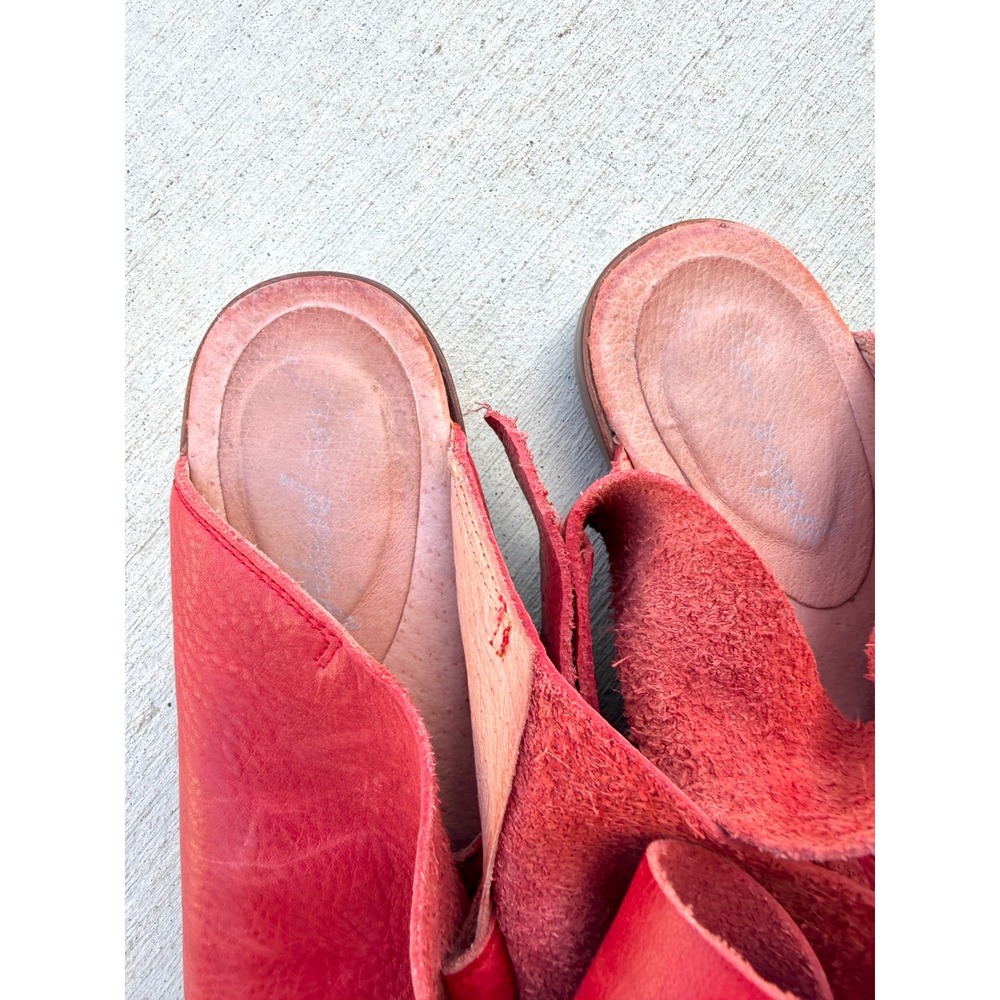 Free People Red Leather Slingback Mules Pointed Toe Buckle Ankle Strap Flats 40 - Picture 4 of 8